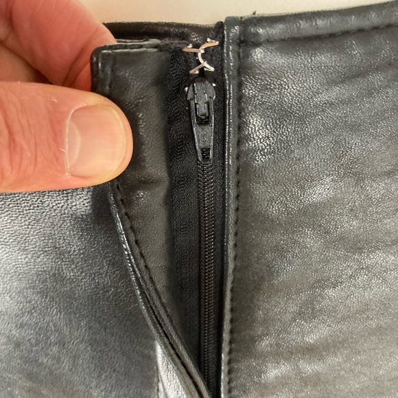 Oscar Leopold Black Lambskin Leather Pants - Picture 4 of 11